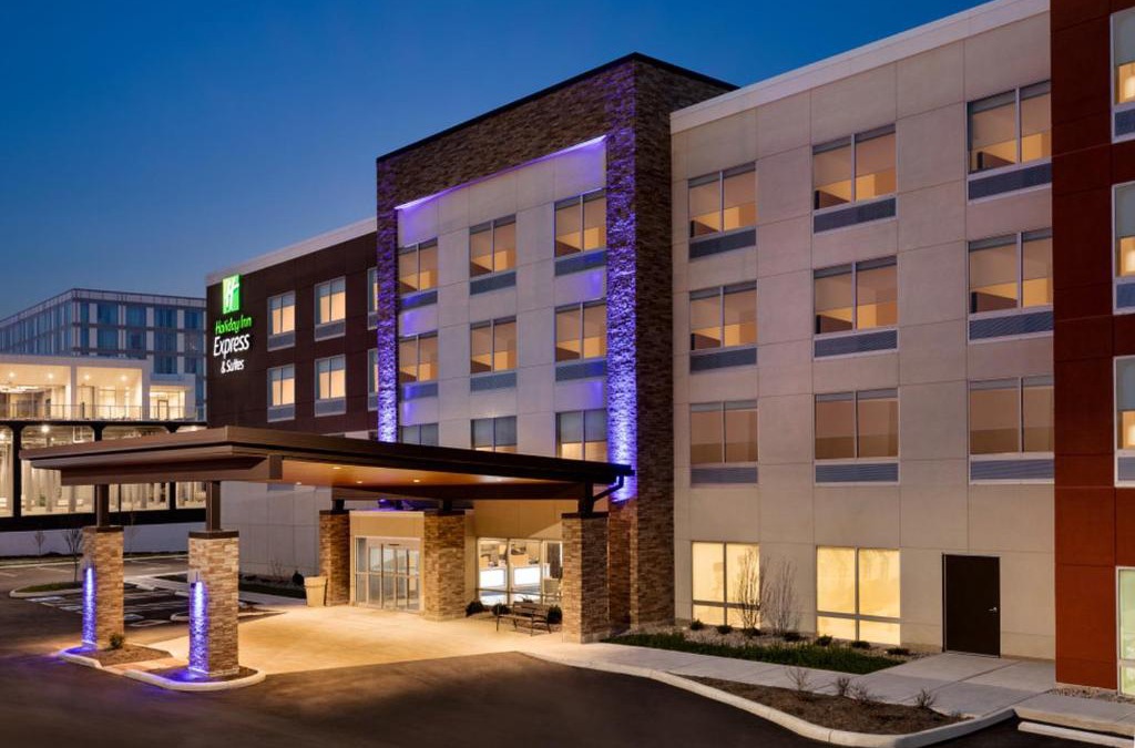 Roselawn Finance Hotel | Holiday Inn Express & Suites - Cincinnati NE - Red Bank Road by IHG