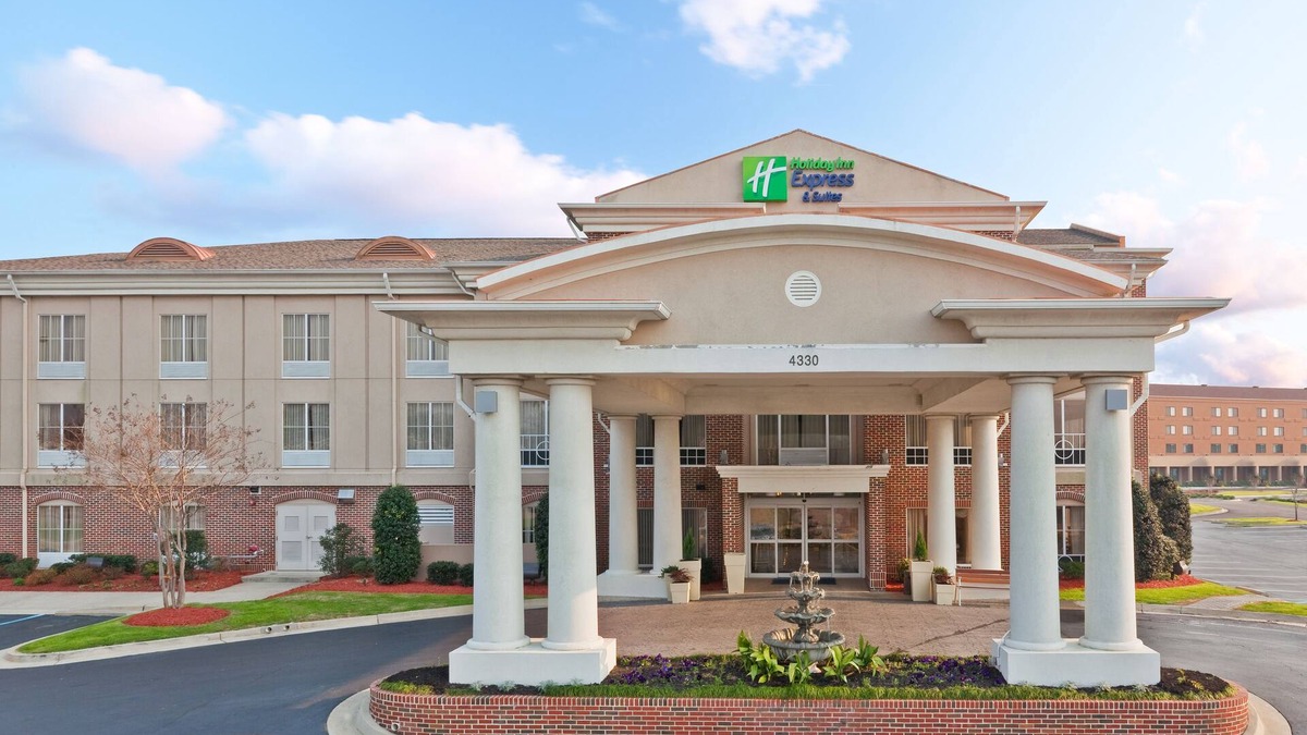 Vicksburg Hotel | Holiday Inn Express & Suites Vicksburg by IHG