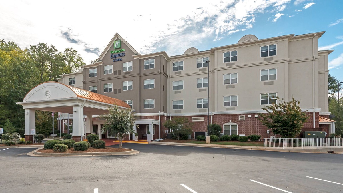 LaGrange Hotel | Holiday Inn Express & Suites Lagrange I-85 by IHG