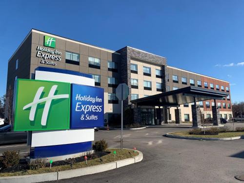 Randolph Hotel | Holiday Inn Express & Suites - Boston South - Randolph by IHG