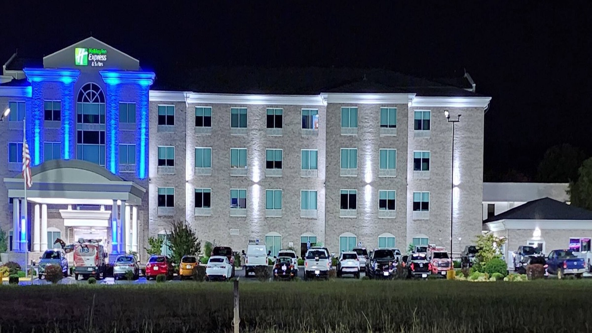 Somerset Hotel | Holiday Inn Express & Suites Somerset Central by IHG