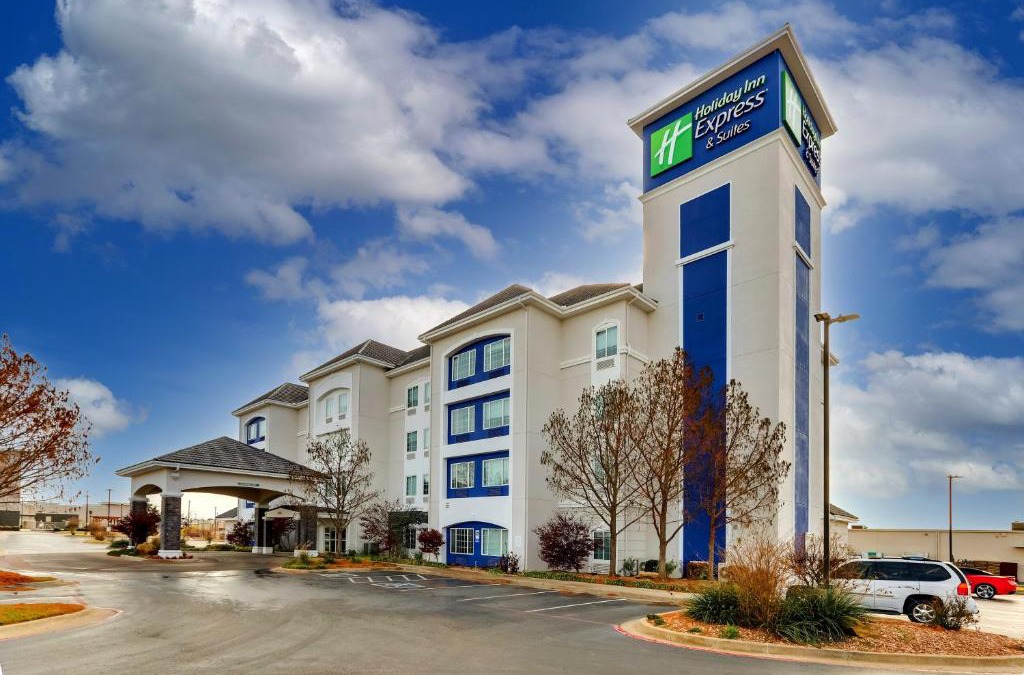 Ardmore Hotel | Holiday Inn Express & Suites - Ardmore by IHG