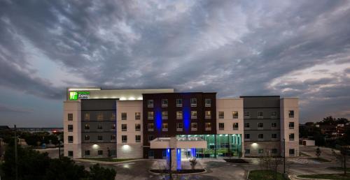 Garland Hotel | Holiday Inn Express & Suites Garland E - Lake Hubbard I30 by IHG