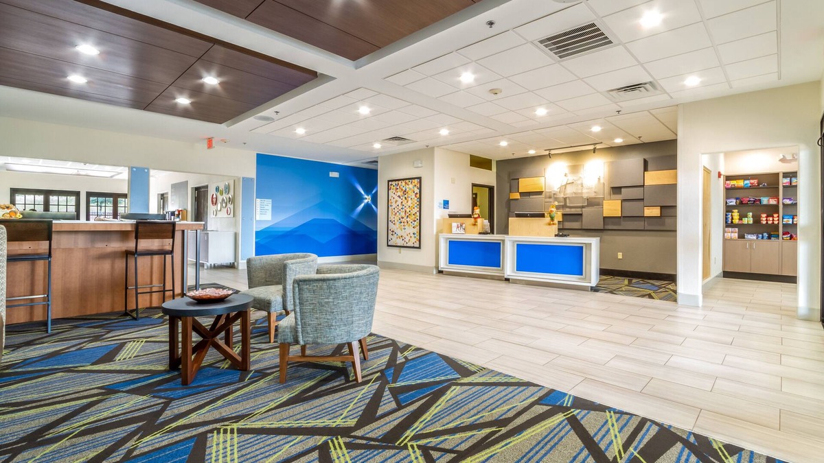 Hearne Hotel | Holiday Inn Express & Suites Hearne by IHG