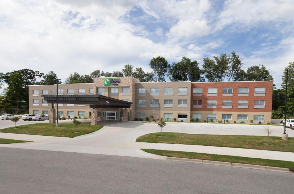La Porte Hotel | Holiday Inn Express & Suites La Porte by IHG
