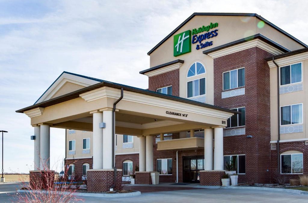 Nevada Hotel | Holiday Inn Express & Suites Nevada by IHG