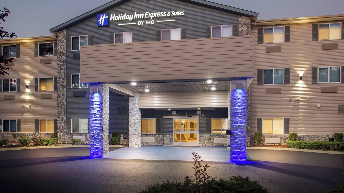 Tumwater Hotel | Holiday Inn Express & Suites Tumwater – Olympia by IHG