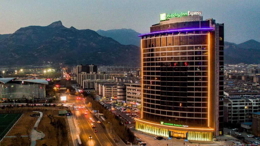 Tai'an Hotel | Holiday Inn Express Taian City Center by IHG