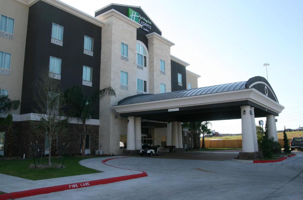 Central City Hotel | Holiday Inn Express & Suites Corpus Christi - North by IHG