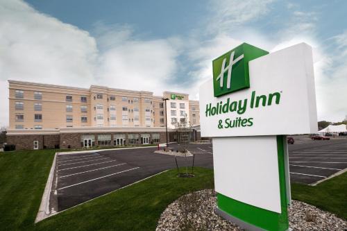 Mount Pleasant Hotel | Holiday Inn Hotel & Suites - Mount Pleasant by IHG