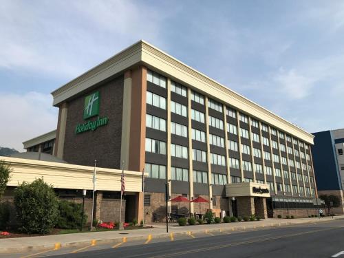 Johnstown Hotel | Holiday Inn Johnstown-Downtown by IHG