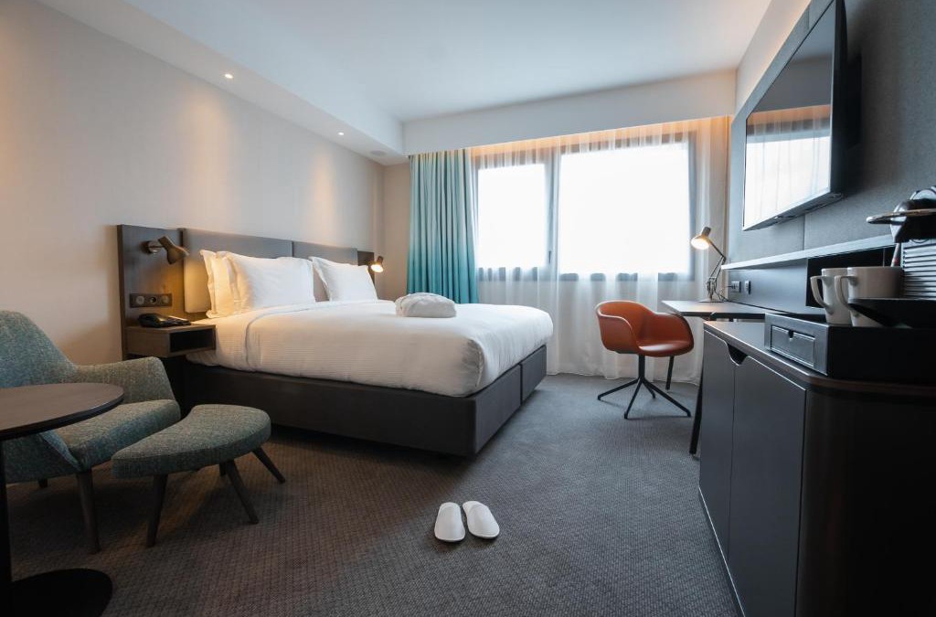 Roissy-en-France Hotel | Holiday Inn Paris CDG Airport an IHG Hotel
