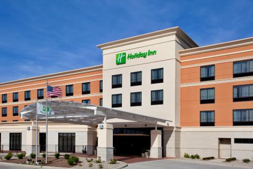 Fairview Heights Hotel | Holiday Inn Saint Louis-Fairview Heights by IHG