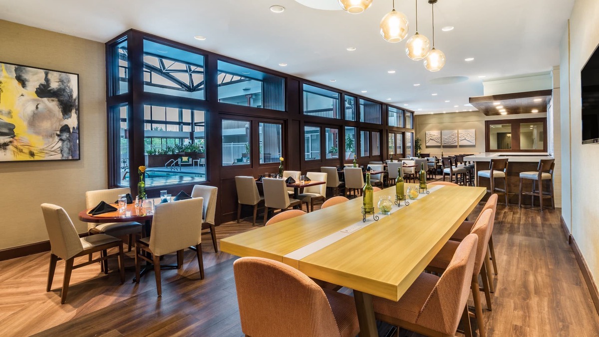 Pittsfield Hotel | Holiday Inn & Suites Pittsfield-Berkshires by IHG
