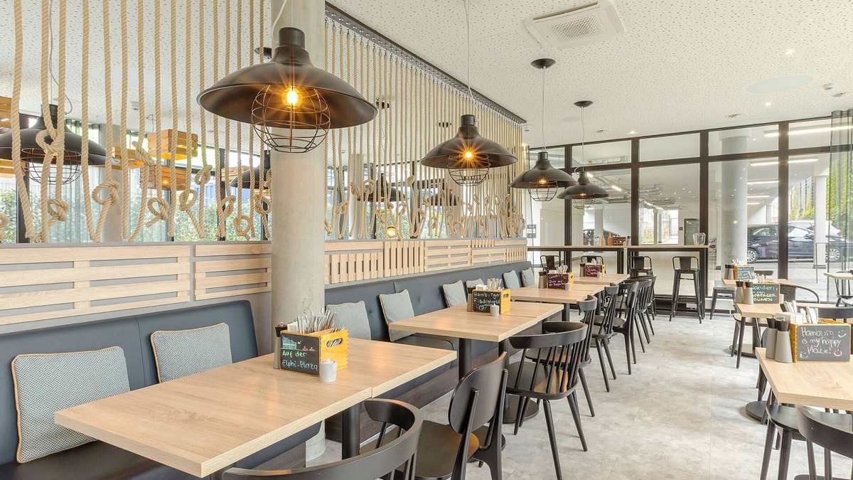 Wandsbek Hotel | Holiday Inn - the niu, Keg Hamburg Ost by IHG