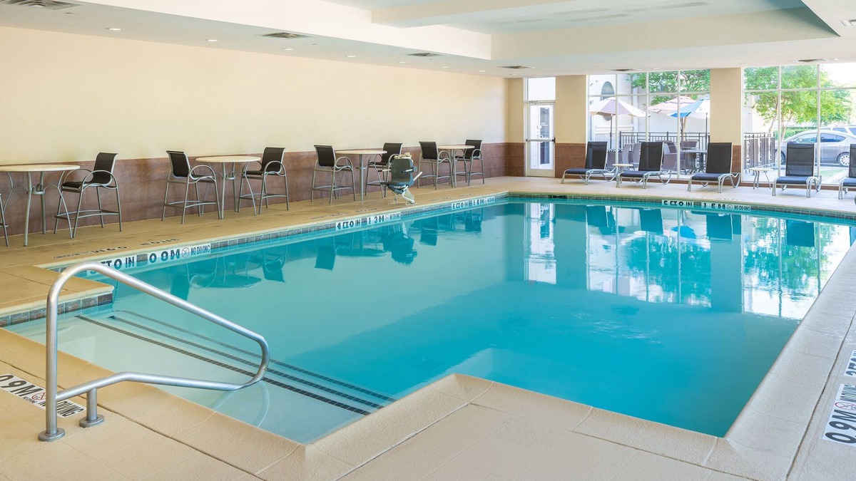Barker Hotel | Holiday Inn Westway Park by IHG