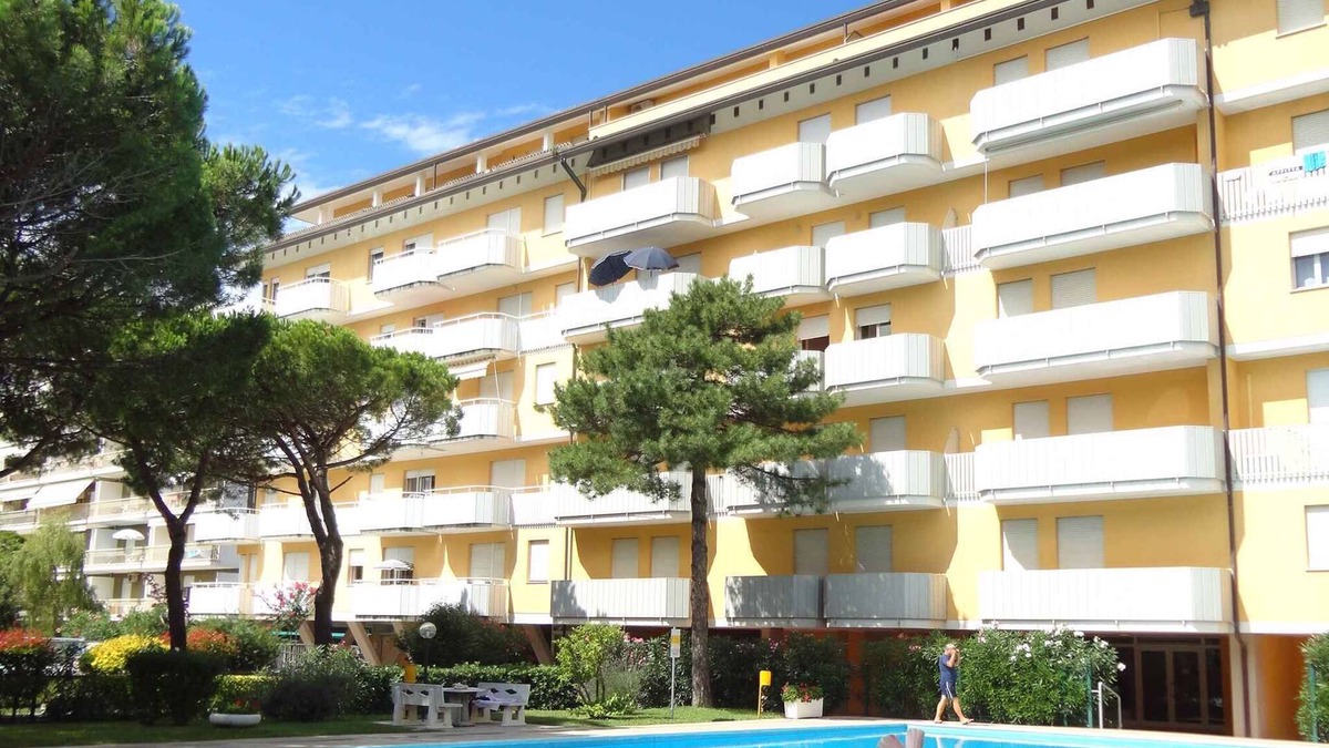 Porto Santa Margherita Apartment | Holiday apartment with balcony