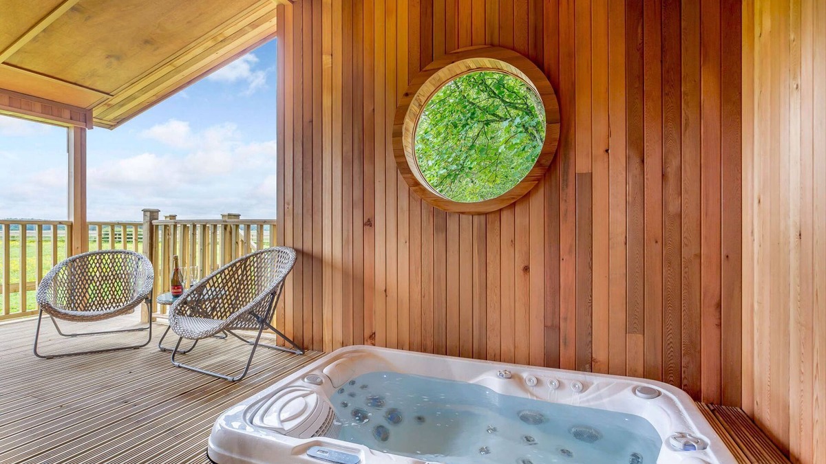 Churchill Apartment | Holiday Lodge in The Cotswolds