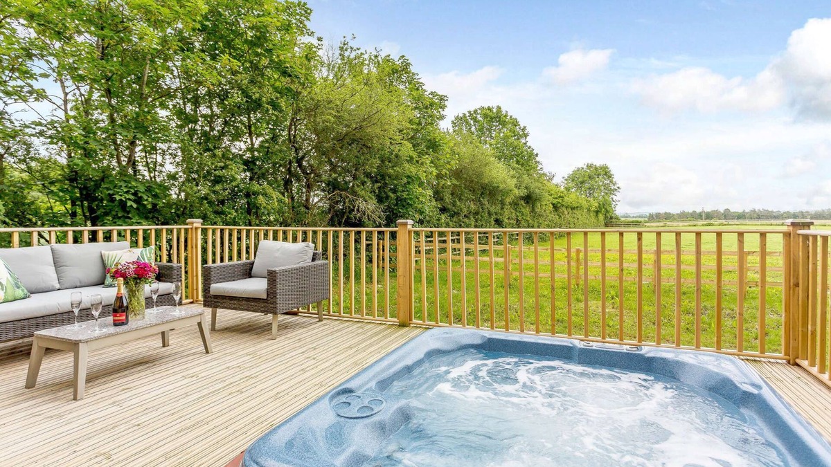 Churchill Apartment | Holiday Lodge in The Cotswolds
