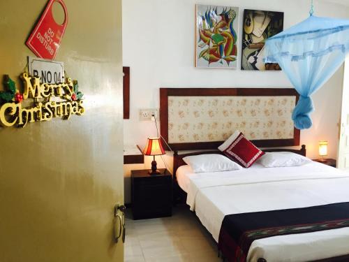 Wadduwa Bed & Breakfast | Holiday Nest Bed & Breakfast