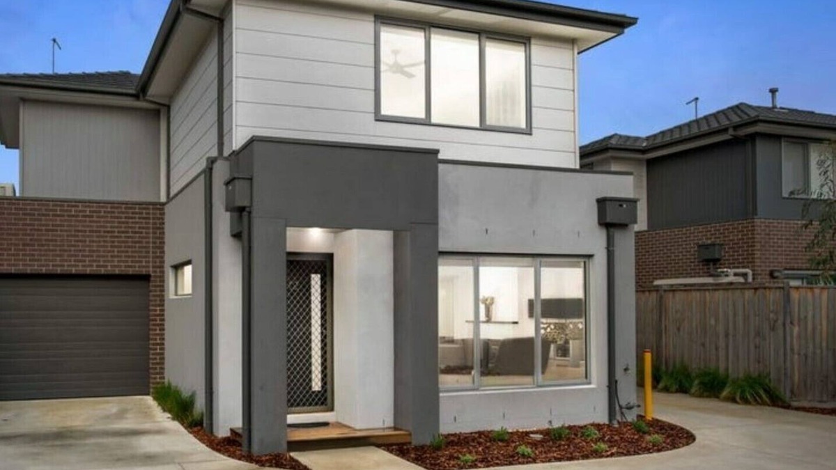 Safety Beach House | Holiday on Dromana by Ready Set Stay- 150m from the beach
