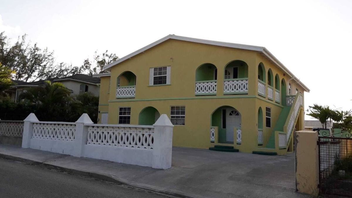Atlantic Shores House | HOLIDAY SPICE IS A HOME AWAY FROM HOME. APARTMENTS WITH BREEZE AND FAMILY TASTE