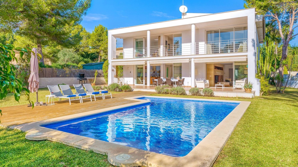 Santa Ponsa Villa | Holiday Villa “Casa Suca” with Garden, Pool, Terraces & WiFi; Parking Available