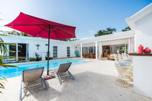 Balaclava Villa | Holiday Villa
