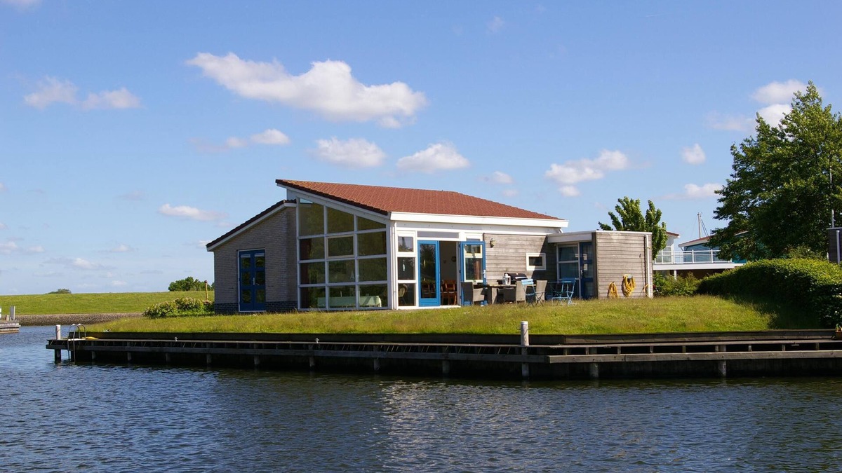 Workum House | Holiday villa on the IJsselmeer