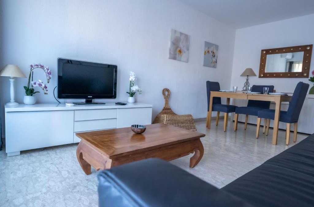 Le Cannet Apartment | Holidays in cannes - appartement 2P - wifi - clim - parking
