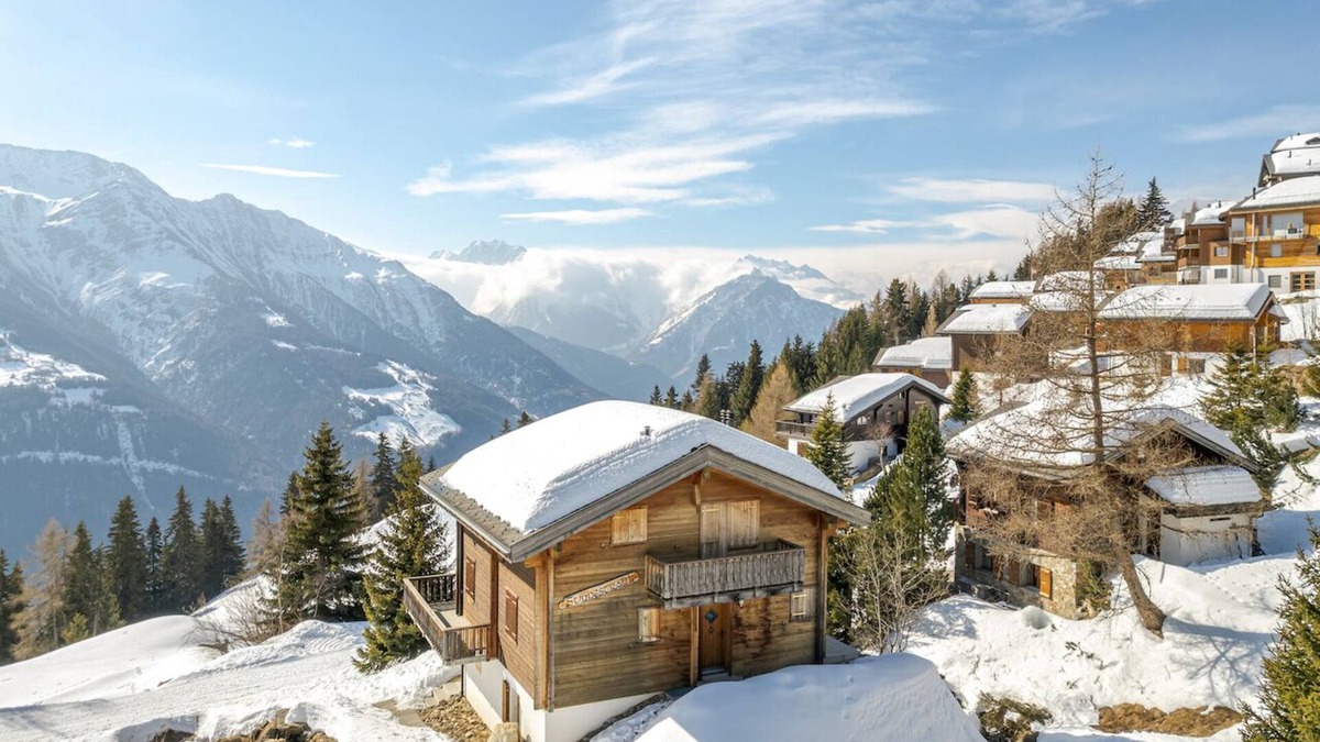 Bettmeralp Apartment | Holidays in the Aletsch Arena at the Aletsch Glacier in the Unesco World Natural