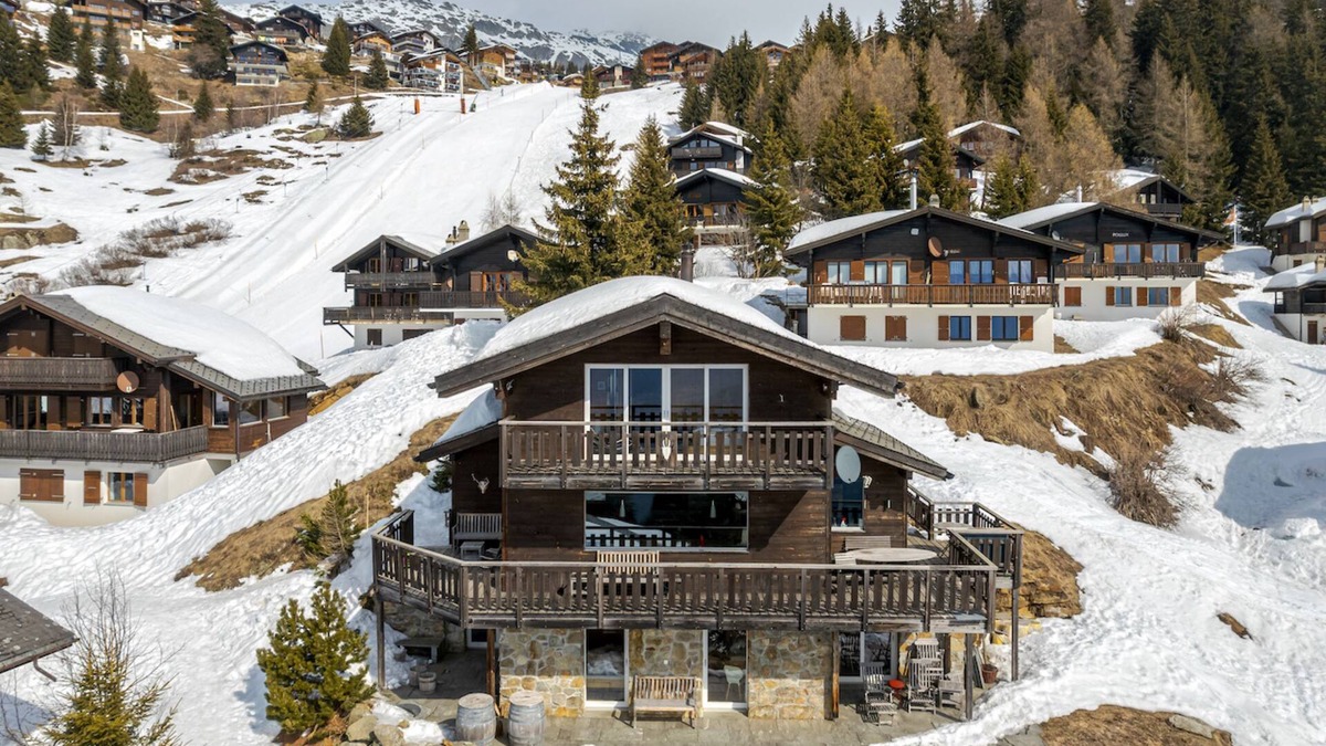 Bettmeralp House | Holidays in the Aletsch Arena at the Aletsch Glacier in the Unesco World Natural