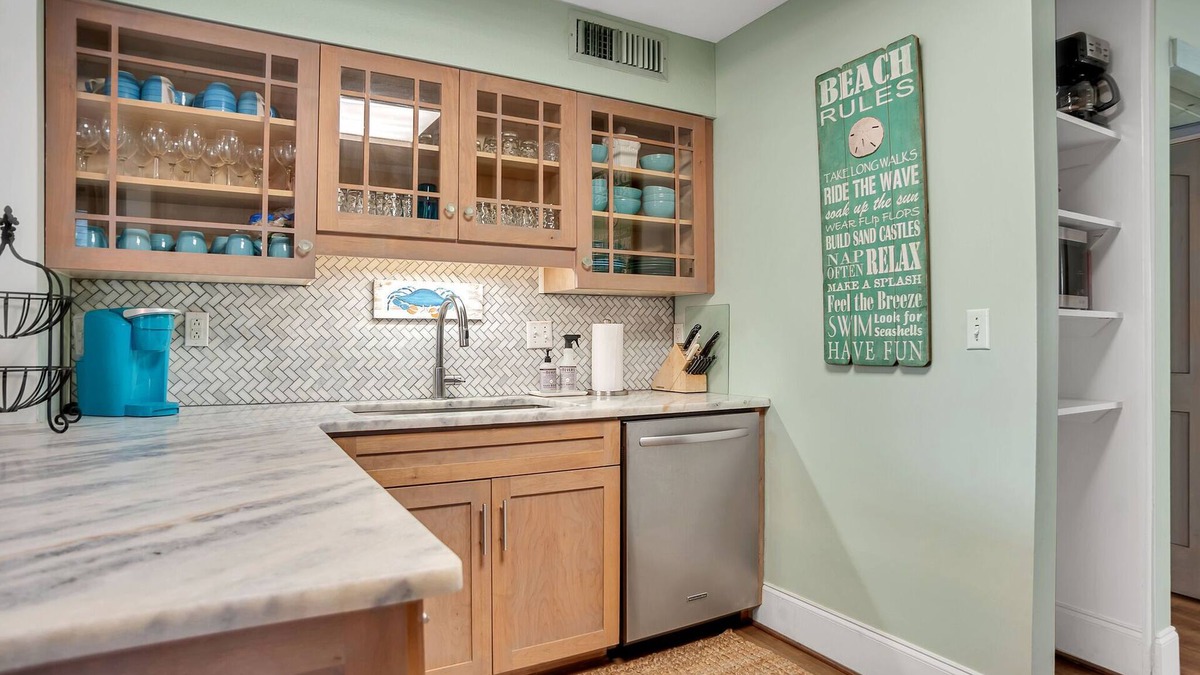 Sea Pines Villa | HOLIDAYS on #1 HARBOUR TOWN GOLF LINX-SEA PINES RESORT-2 King 1Q 1XLT-GAS GRILL