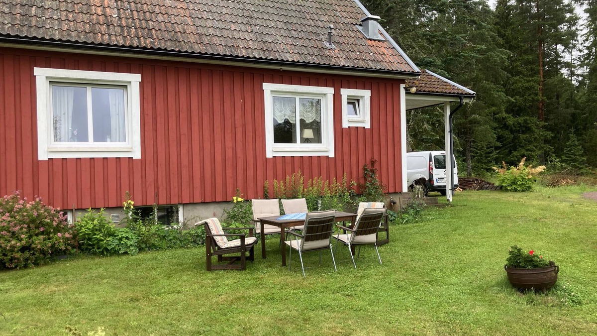 Kristinehamn House | Holidays surrounded between forest and pastures - 500 meters from Lake Vänern