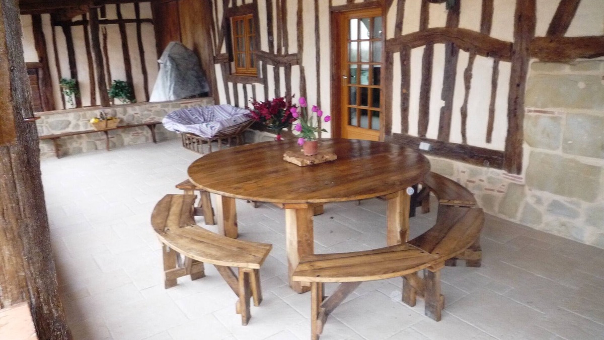Tombeboeuf Cottage | Holidays with family or friends in a peaceful setting, pets allowed