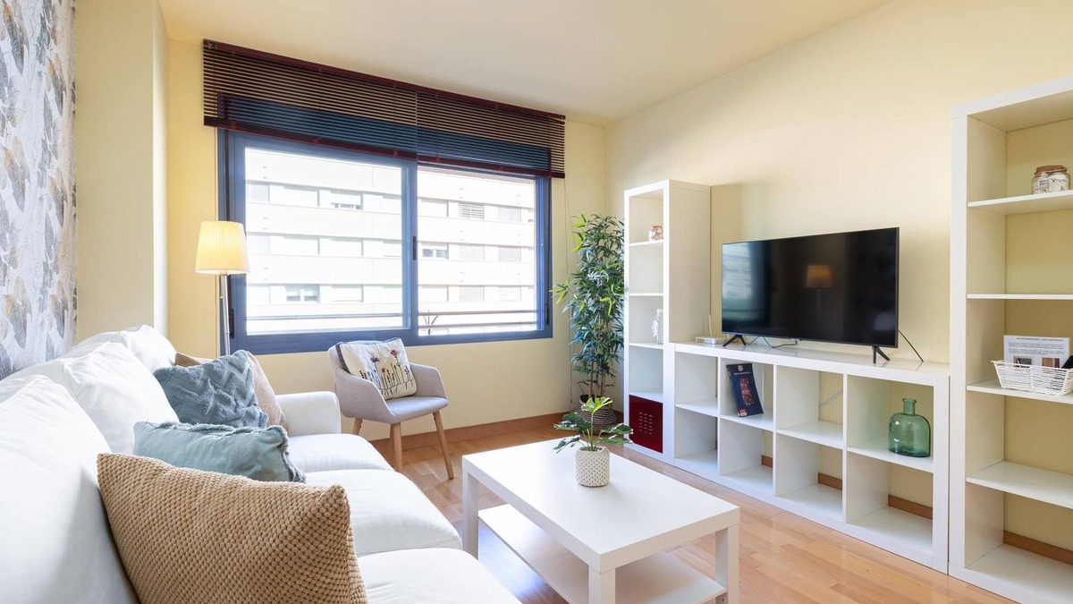 Perchel Sur Apartment | Holidays2Malaga Eslava in a closed Urbanization