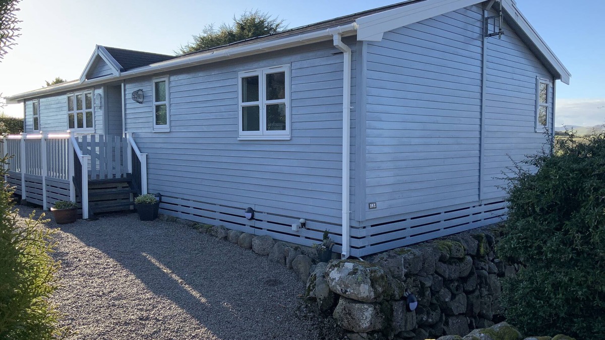 Rockcliffe Cottage | Holly Blue - Cosy wooden lodge, Kippford