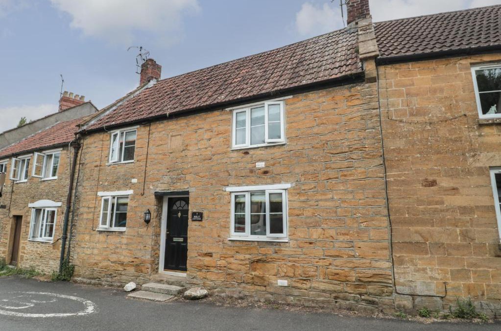 Brympton House | Holly Cottage