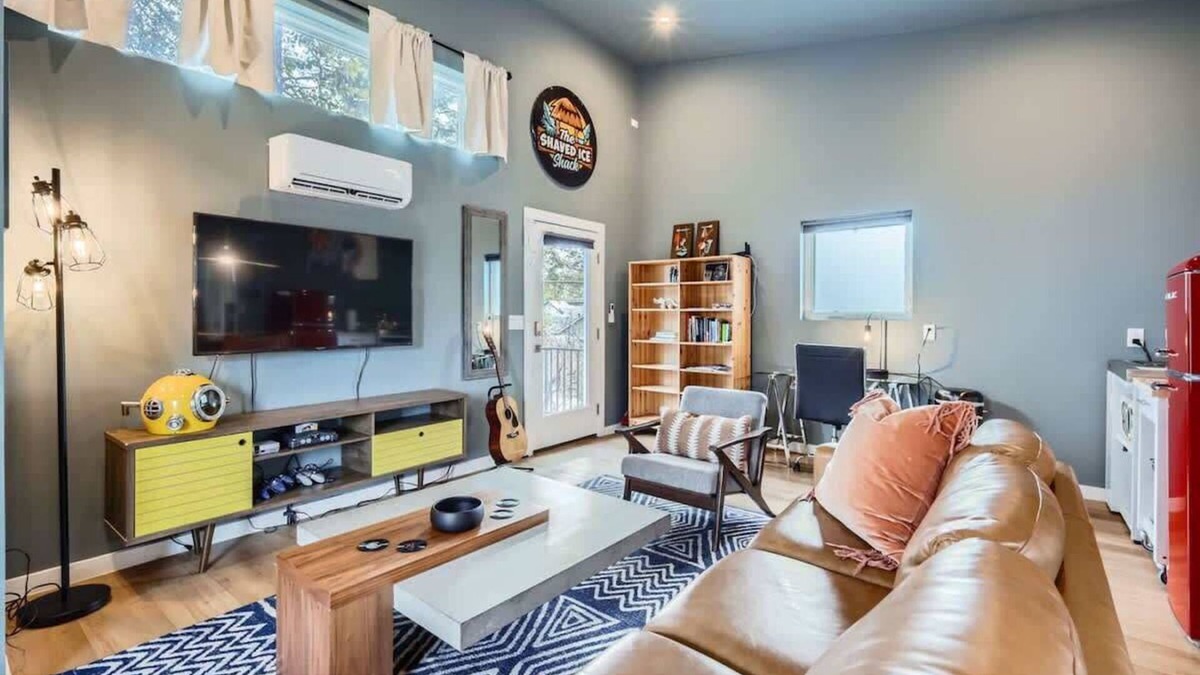 Holly Apartment | Holly Heights Studio Near Downtown Austin