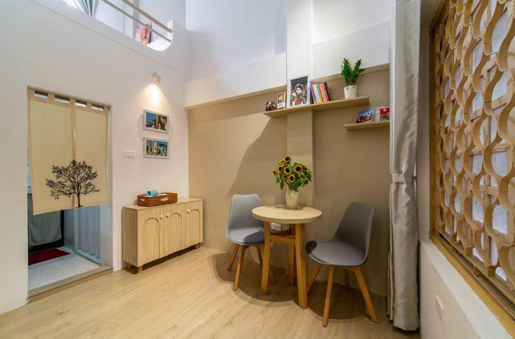 Hang Bo Apartment | Holly HideAway-Cozy Nest -Balcony- City Center