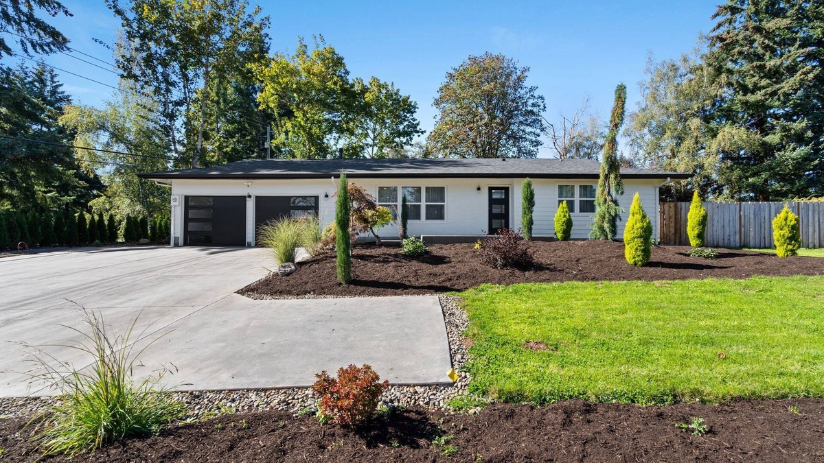 Damascus House | Holly View Haven- Charming 3-bedroom house with WiFi, AC in Damascus