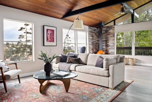 Hollywood Hills House | Hollywood Hideaway