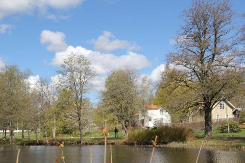 Bodafors Apartment | Holmåkra long stay by House Viola, 3 bedroom entire house in Bodafors, sleeps 7