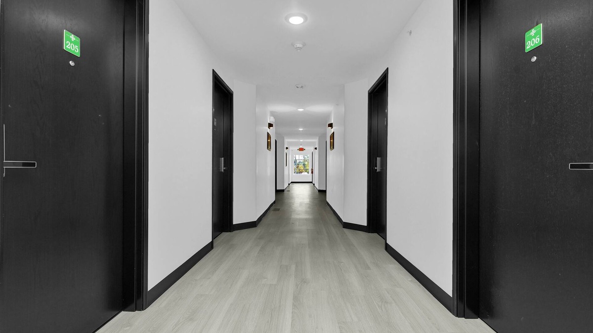 Etna Hotel | Holmes Suites Inn Columbus Pataskala - I-70 East