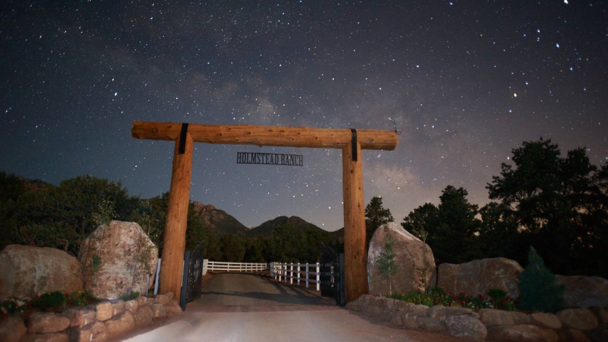 Veyo Cabin | Holmstead Ranch Resort