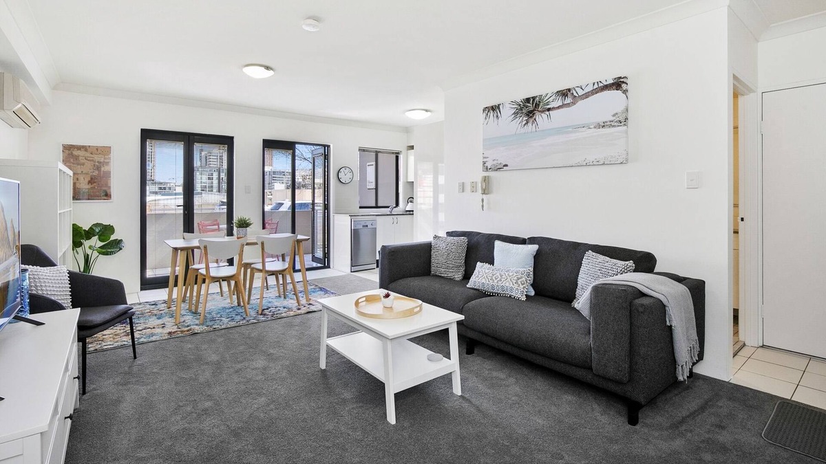 Crows Nest Apartment | HOLT1 - Crows Nest -Holtermann Street