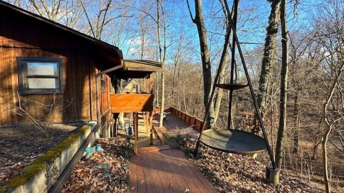 Clintonville House | Holtz Häusle /Cozy Apartment in the Woods