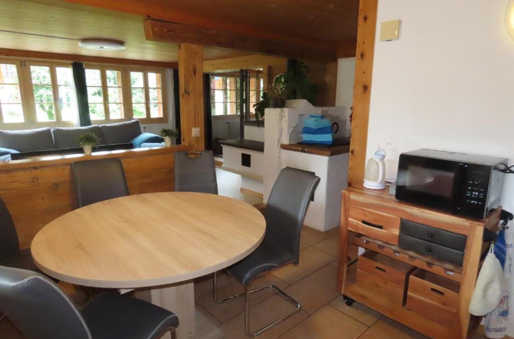 Goldswil Apartment | Holzhaus bei Interlaken
