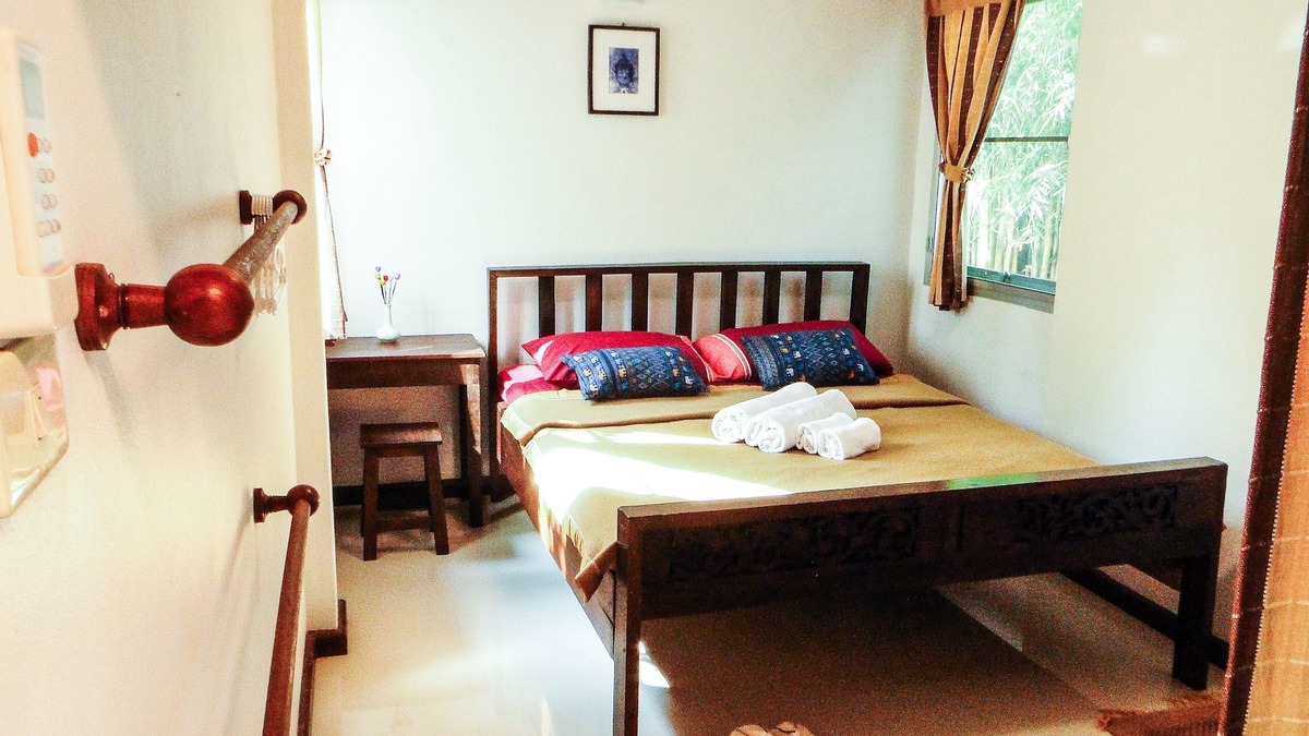 Chiang Mai House | Hom Kamhin - A Local homestay in Chiangmai
