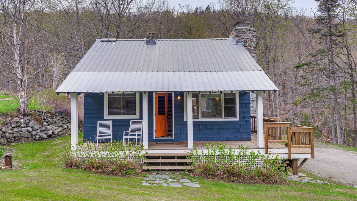 Stratton House | Home 2 Mi to Mt Snow: Ski, Fish & Hike!